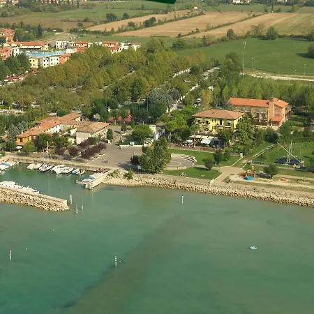 Hotell Campanello 3*