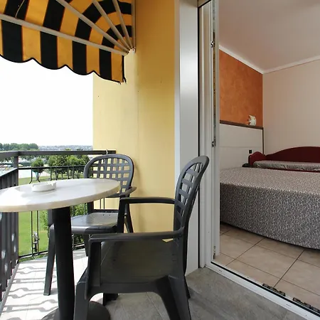 Hotell Campanello 3*