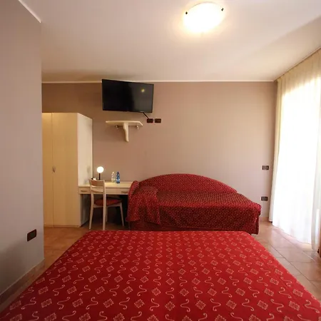 فندق Campanello كاستلْنْيوفو ديل غارد