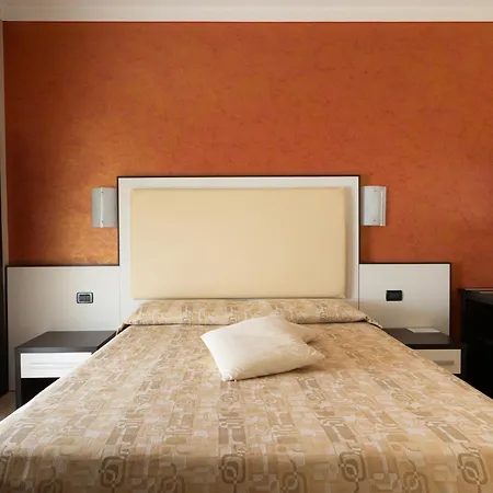 Hotel Campanello 3*